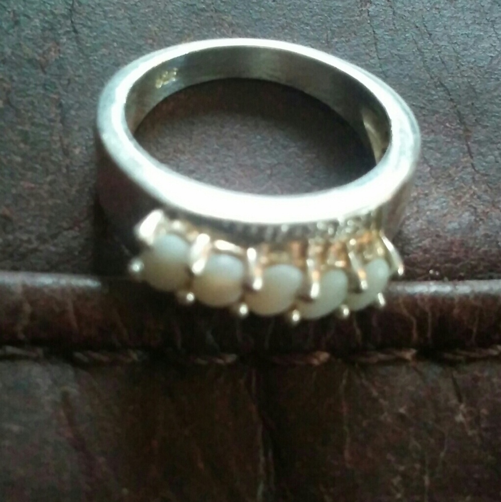 Sterling ring
